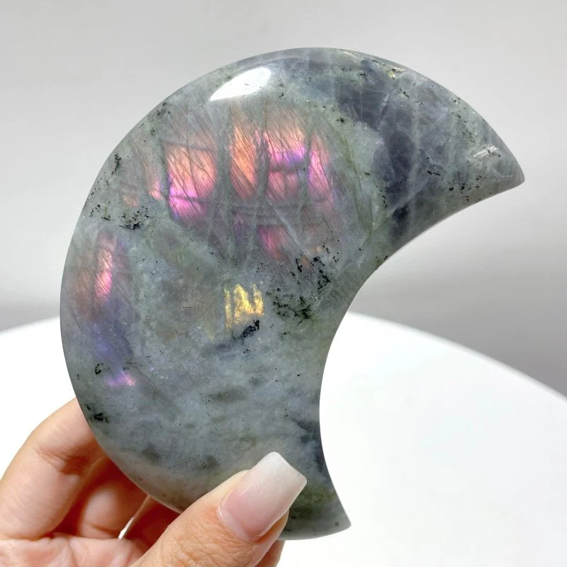 15 Pieces Beautiful Labradorite Moon Carving - Image 6