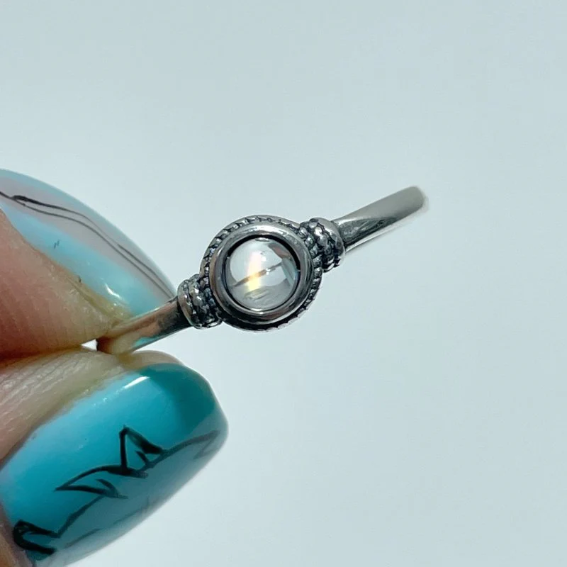 Beautiful Labradorite S925 Silver Rings Wholesale - Image 3