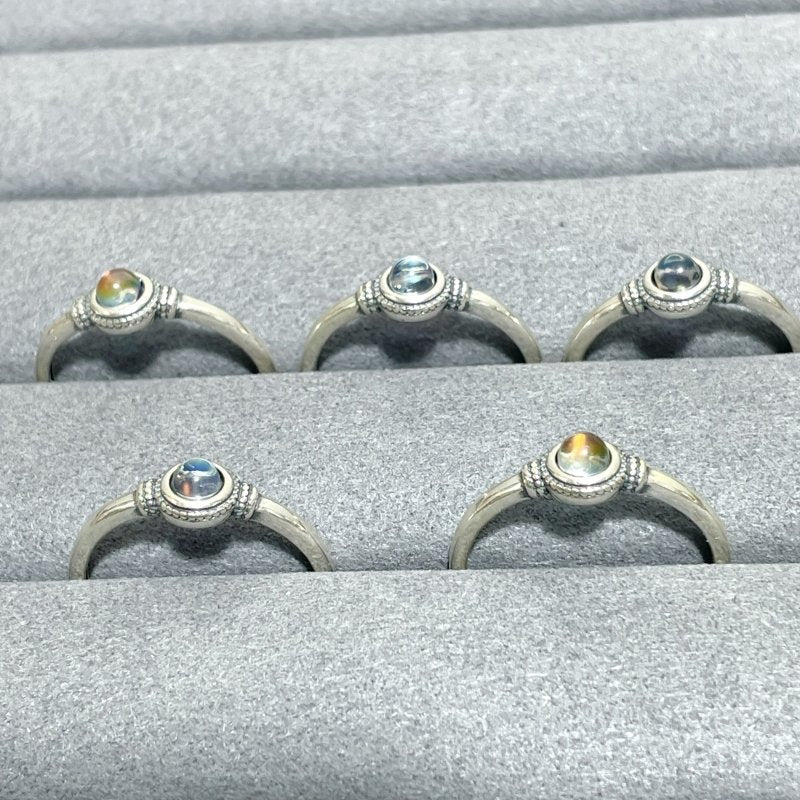 Beautiful Labradorite S925 Silver Rings Wholesale - Image 4