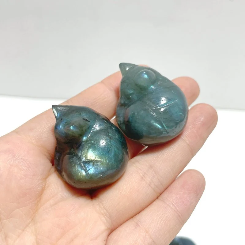 Beautiful Labradorite Sleeping Cat Carving Wholesale - Image 5