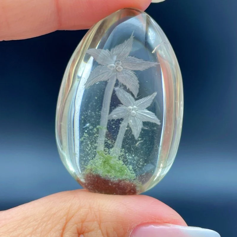 3 Pieces Beautiful Scenery Garden Quartz Inner Scene Carving - Image 2