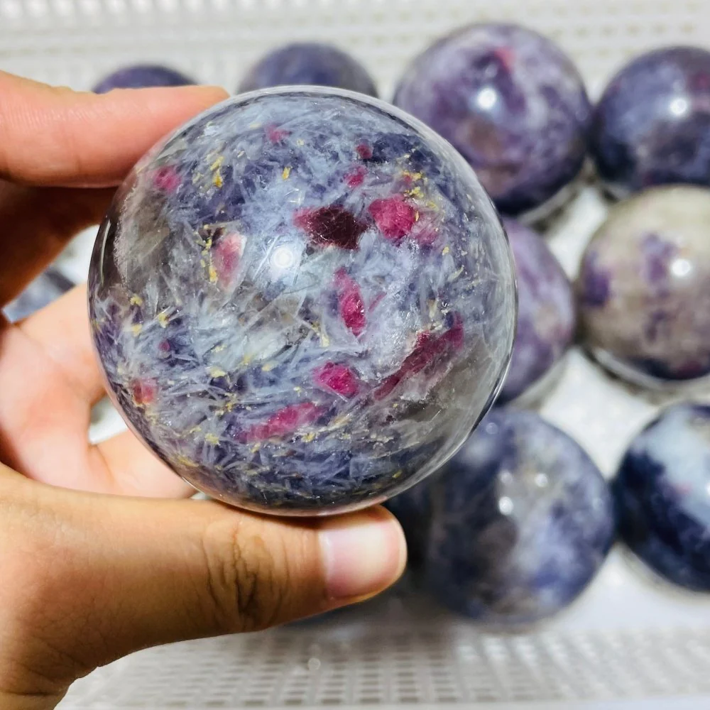 13 Pieces Beautiful Unicorn Stone Spheres - Image 4