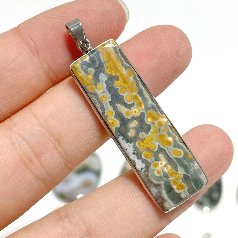 32 Pieces Beautiful 8th Vein Ocean Japser Pendant - Image 2