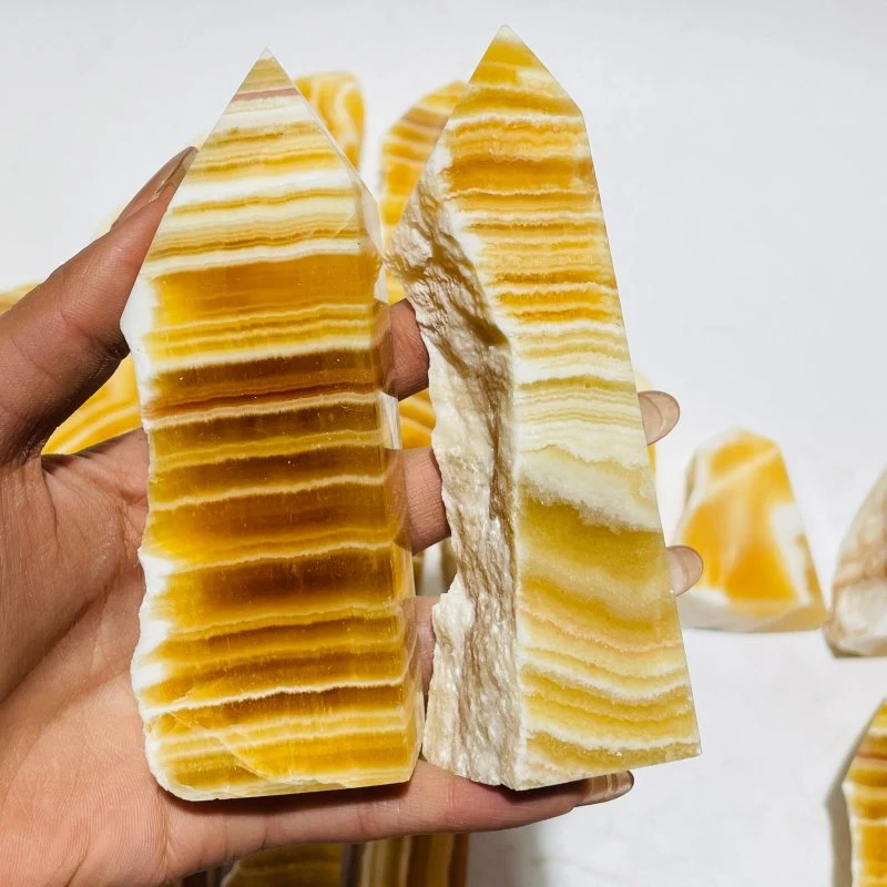 28 Pieces Beautiful Yellow Calcite Points - Image 4