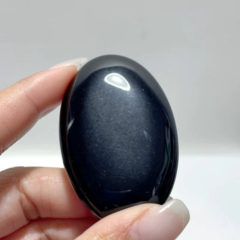 Black Obsidian Palm Wholesale - Image 3