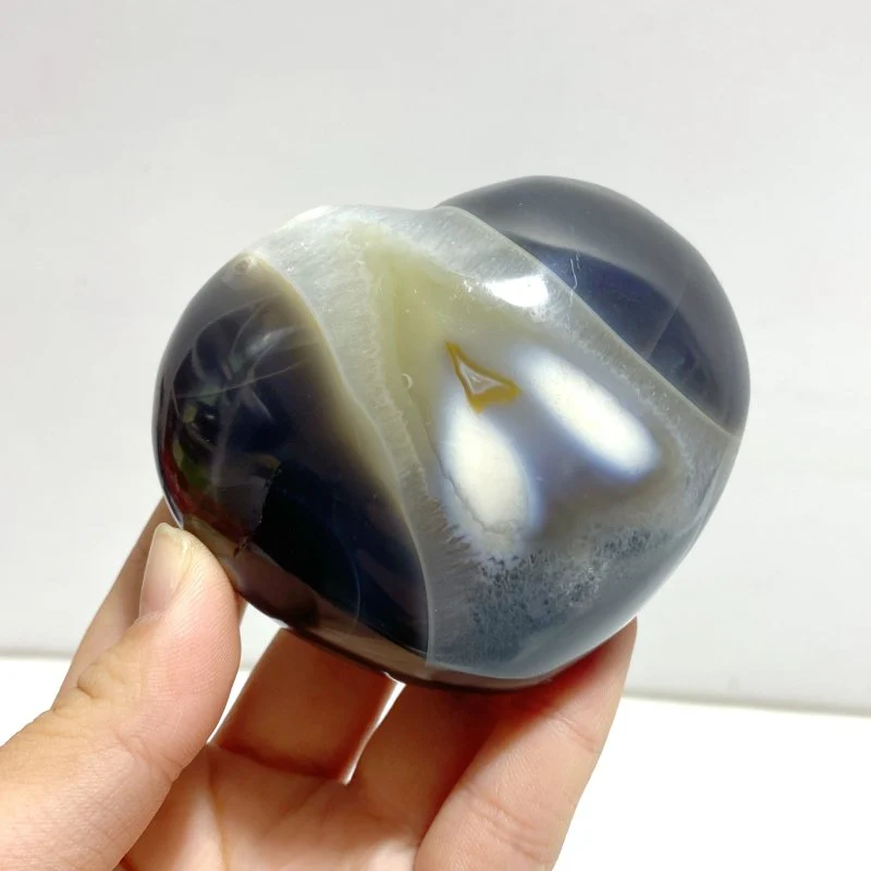 22 Pieces Black Orca Agate Heart #1 - Image 3