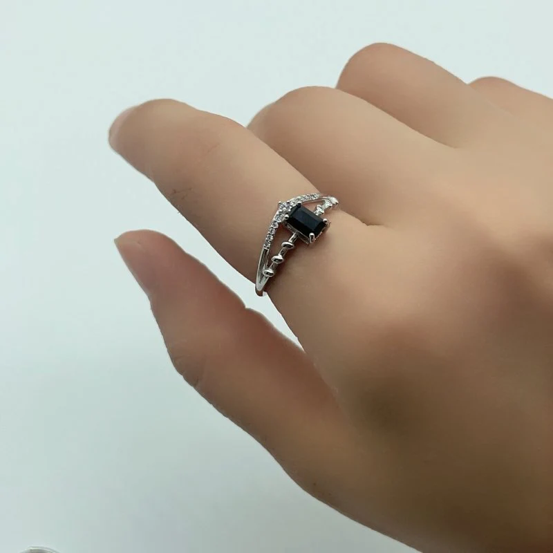 Black Spinel Stone Ring Wholesale - Image 2