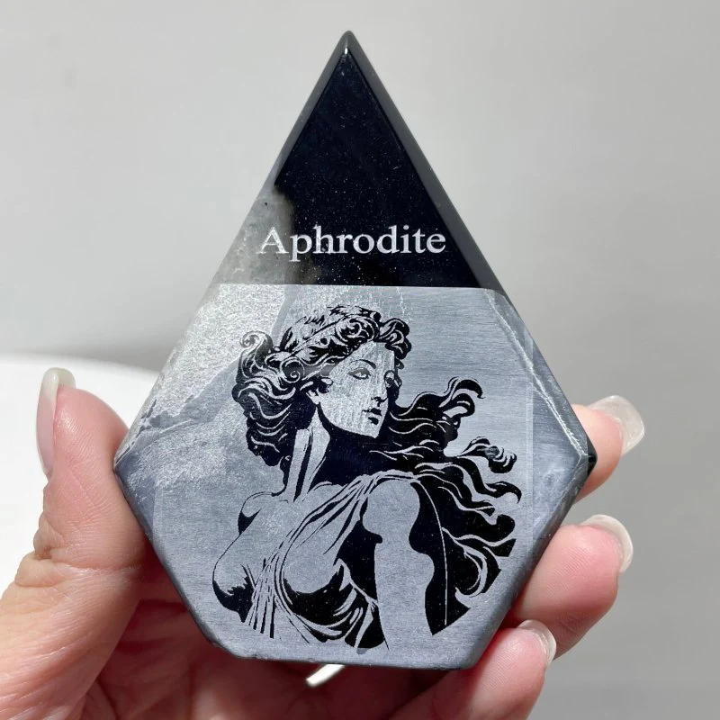 4 Pieces Black Stripe Agate Engraved Olympian Gods Arrow Head Shape