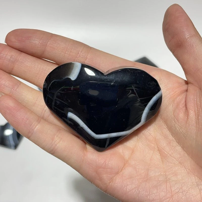 Black Stripe Agate Stone Heart Wholesale - Image 3