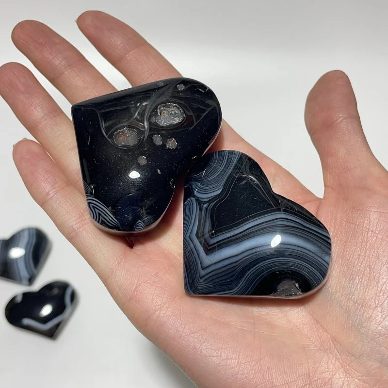 Black Stripe Agate Stone Heart Wholesale - Image 5