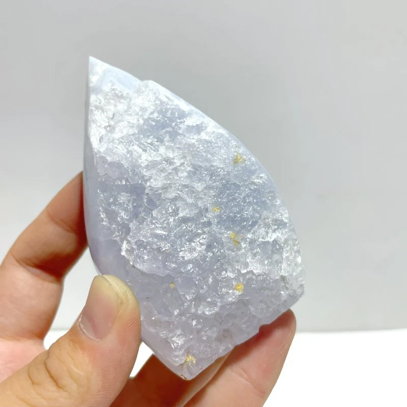 21 Pieces Blue Chalcedony Arrow Head Shape - Image 5