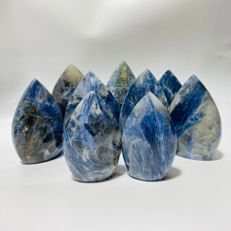 9 Pieces Blue Kyanite Mixed Clear Quartz Arrow Head Shape - Image 2