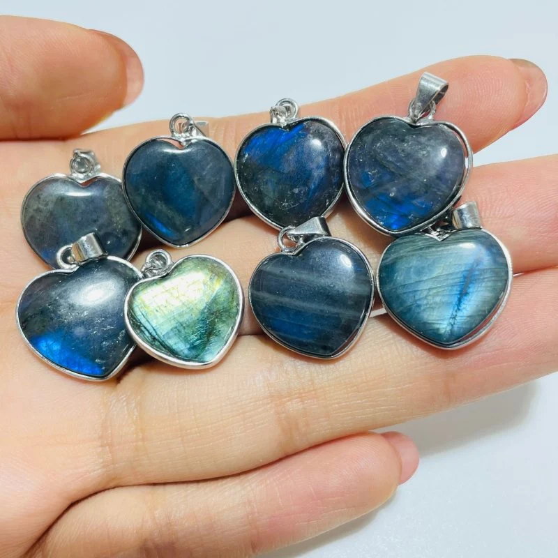 Blue Labradorite Heart Pendant Wholesale - Image 4