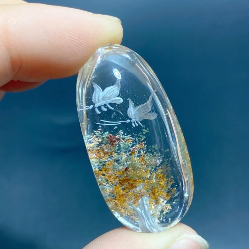 5 Pieces Butterfly Garden Quartz Inner Scene Carving