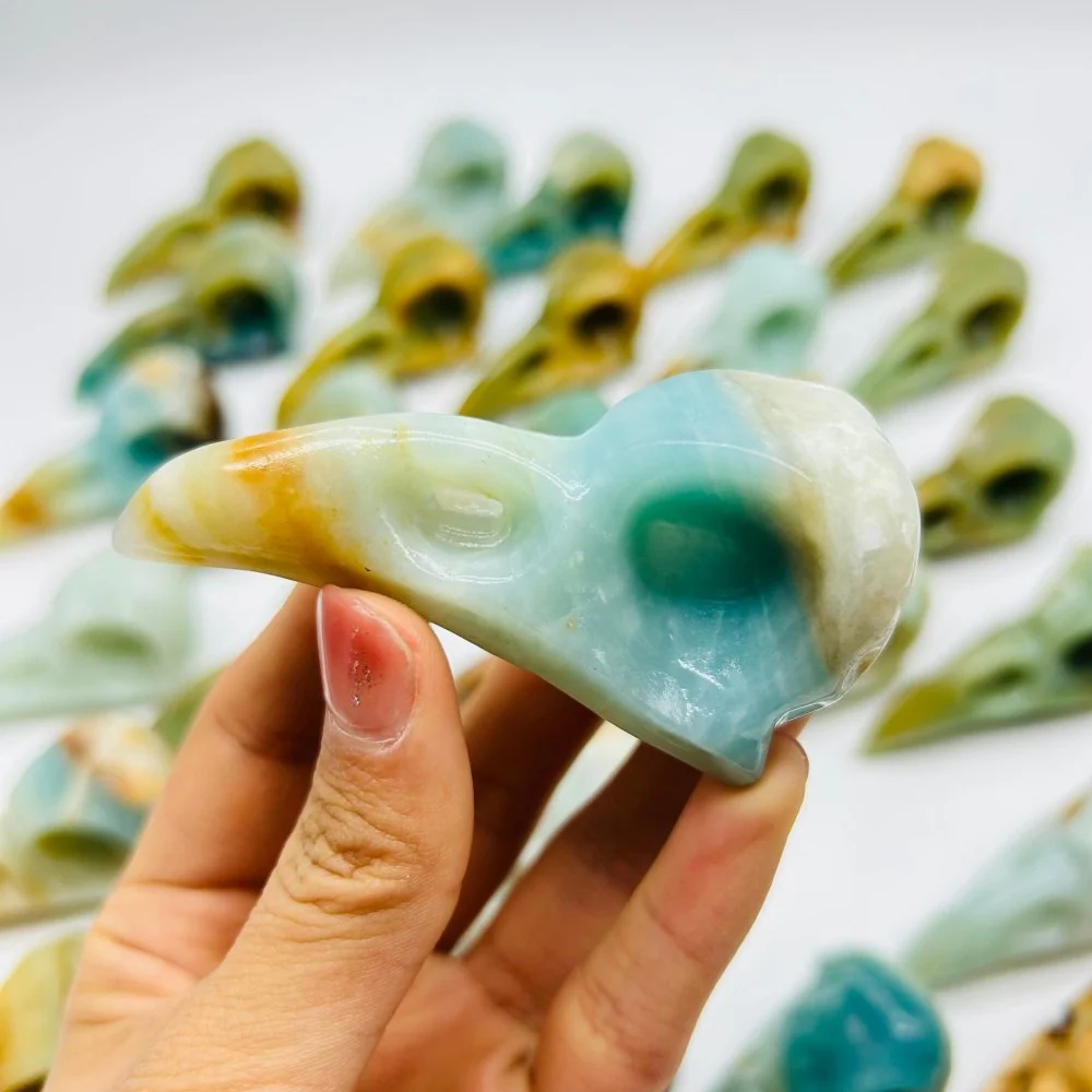 30 Pieces High Quality Caribbean Calcite Crow Skull Carving - Image 7