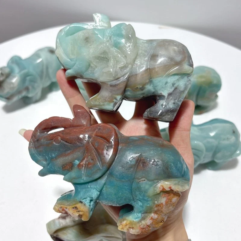 8 Pieces Caribbean Calcite Elephant Carving - Image 2