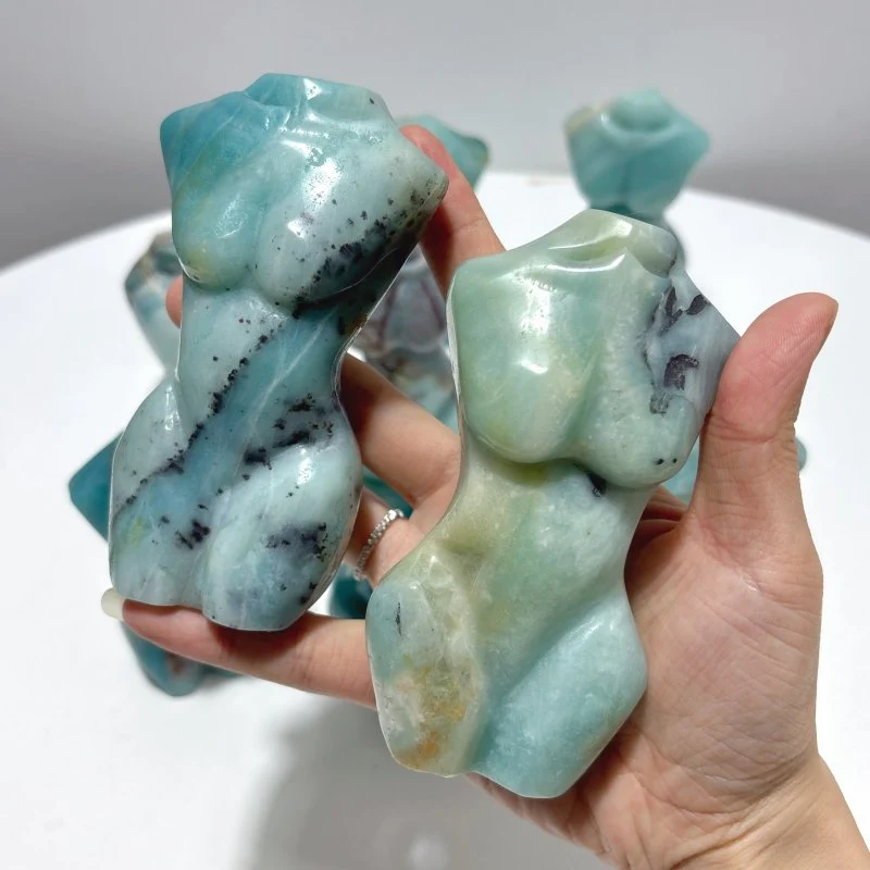 9 Pieces Caribbean Calcite Goddess Carving - Image 5