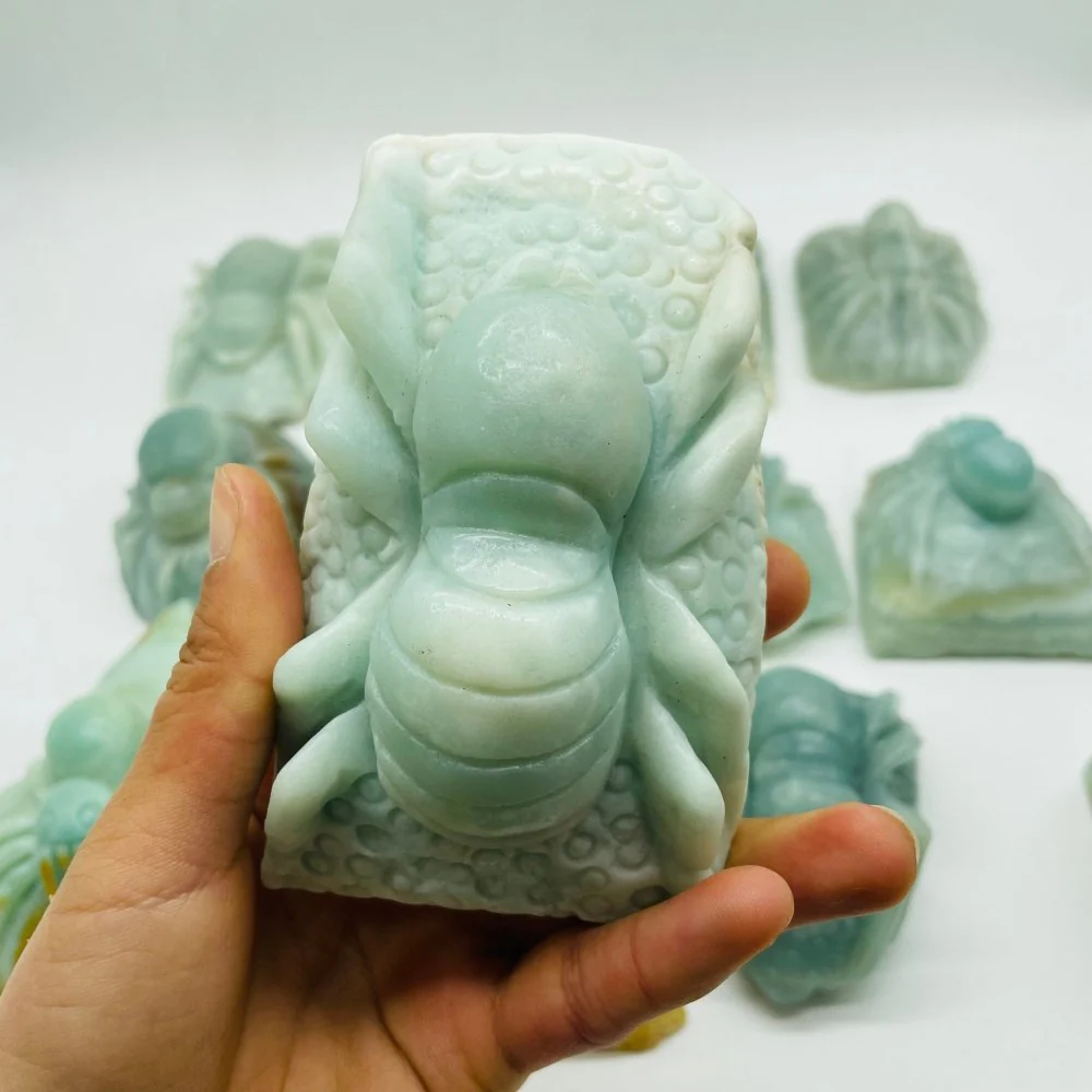 12 Pieces Caribbean Calcite Spider Carving - Image 2