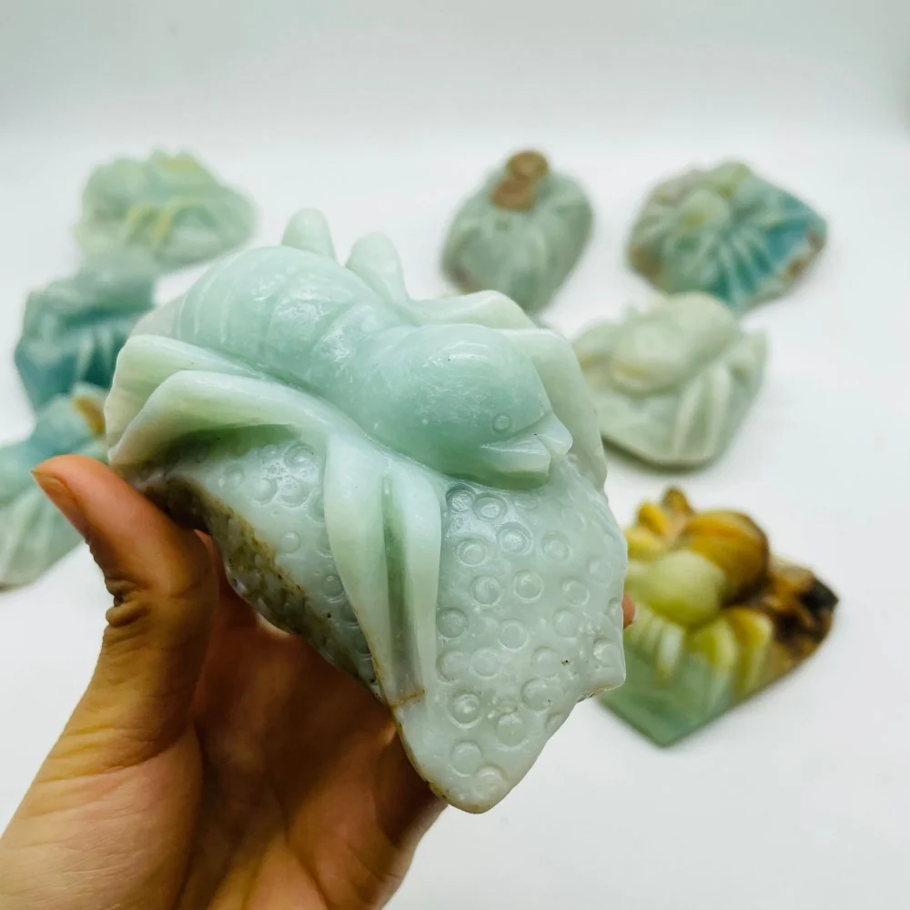 13 Pieces Caribbean Calcite Spider Carving - Image 5