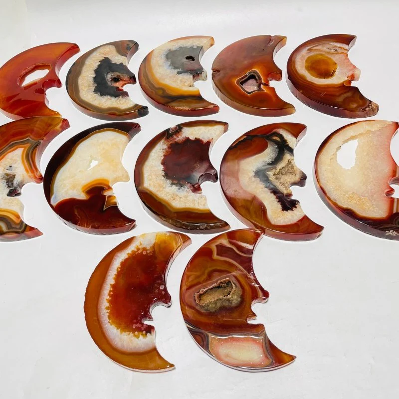 12 Pieces Large Carnelian Moon Face Carving - Image 8