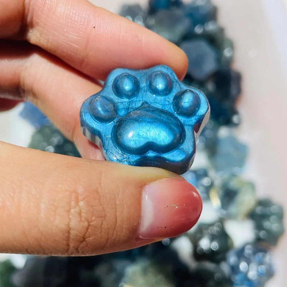 Cat Paw Labradorite Stone Carving Wholesale - Image 3