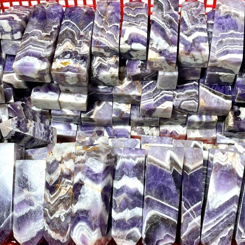 Chevron Amethyst Four-Sided Tower Point Wholesale - Image 8