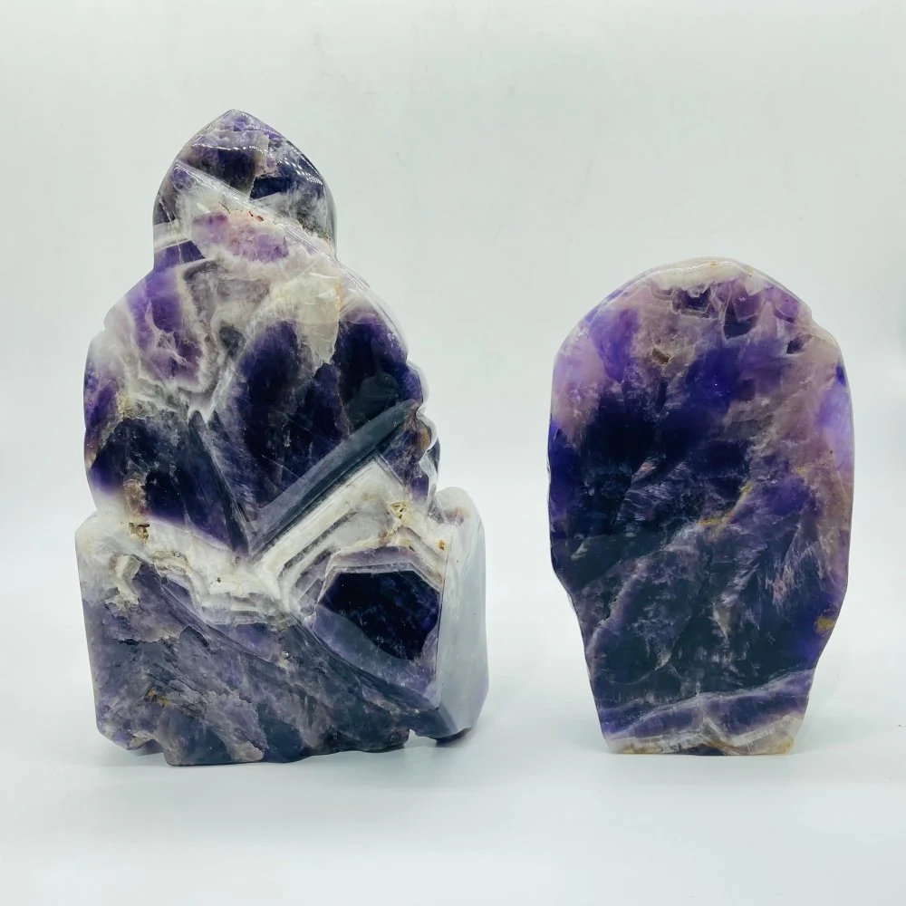 2Pieces Chevron Amethyst Indian Skull Carving - Image 5