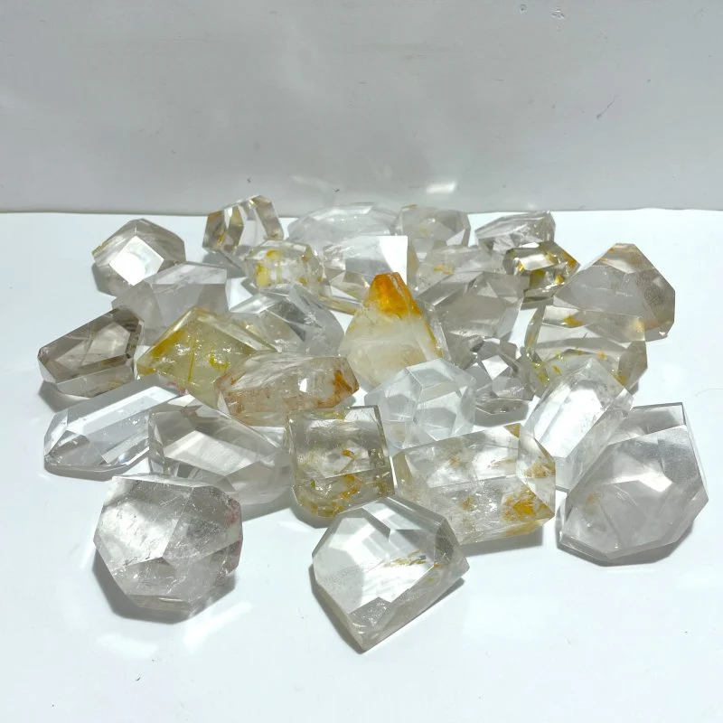 28 Pieces Clear Quartz Free Form