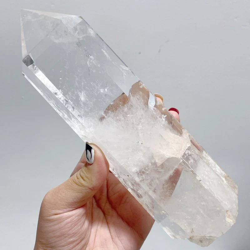 6 Pieces Clear Quartz Large Fat Points Raw Bottom - Image 3