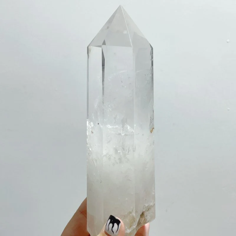 6 Pieces Clear Quartz Large Fat Points Raw Bottom - Image 4