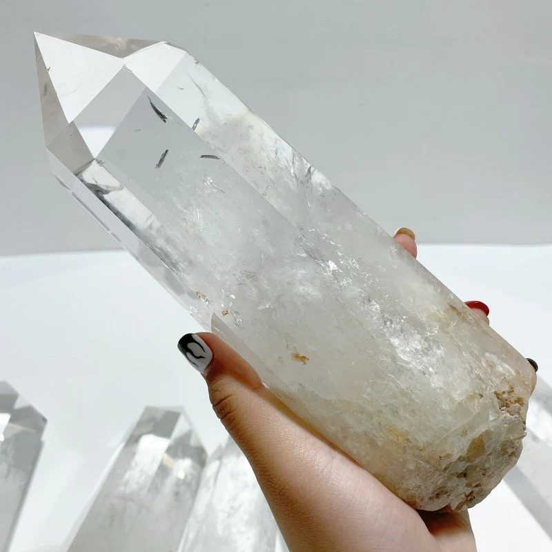 6 Pieces Clear Quartz Large Fat Points Raw Bottom - Image 6