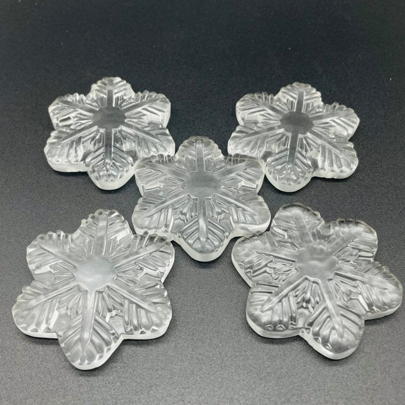 Clear Smelting Quartz Snowflake Carving Wholesale - Image 3