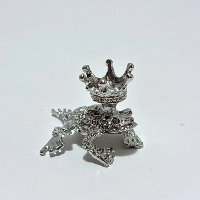 Frog Crown Stand Crystal Sphere Stand Wholesale - Image 5