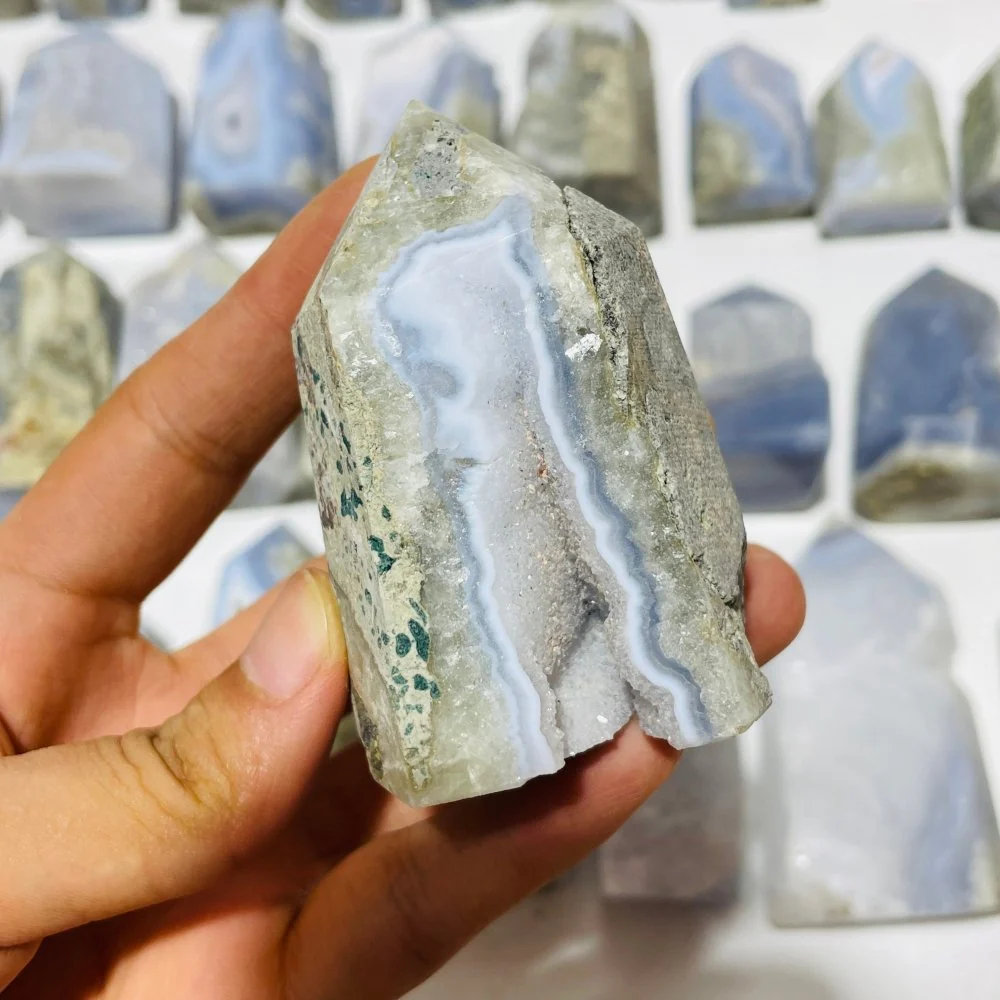 46 Pieces Druzy Blue Chalcedony Points - Image 3