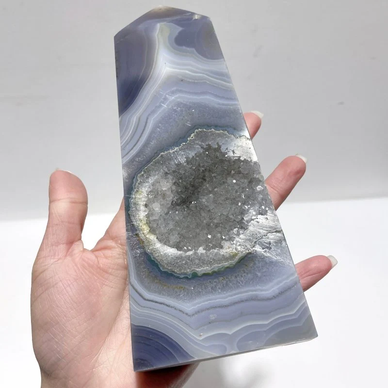 7 Pieces Large Druzy Geode Agate Points - Image 6