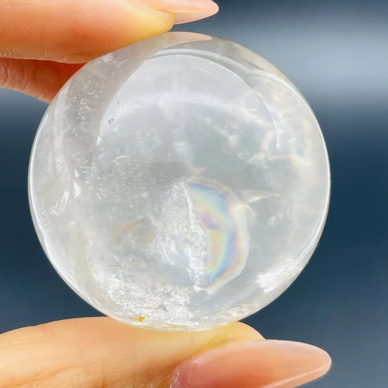 Enhydro Quartz With Rainbow Sphere Moving Bubble - Image 4