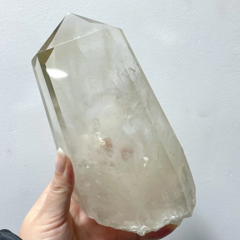 5 Pieces Large Clear Quartz Tower Raw Bottom - Image 3
