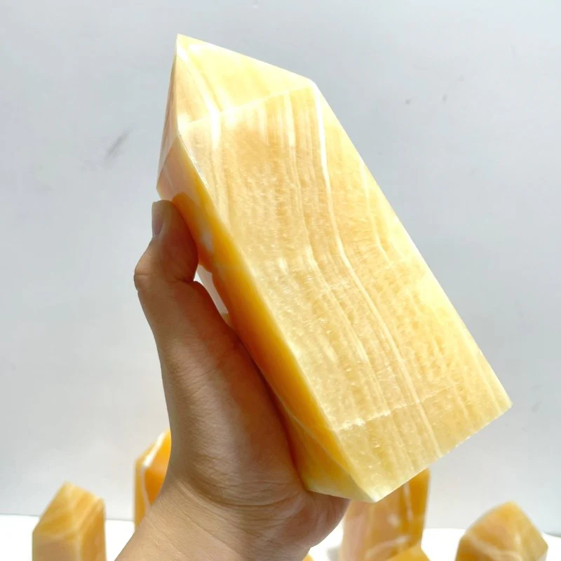 10 Pieces Fat Yellow Calcite Stripe Tower - Image 3