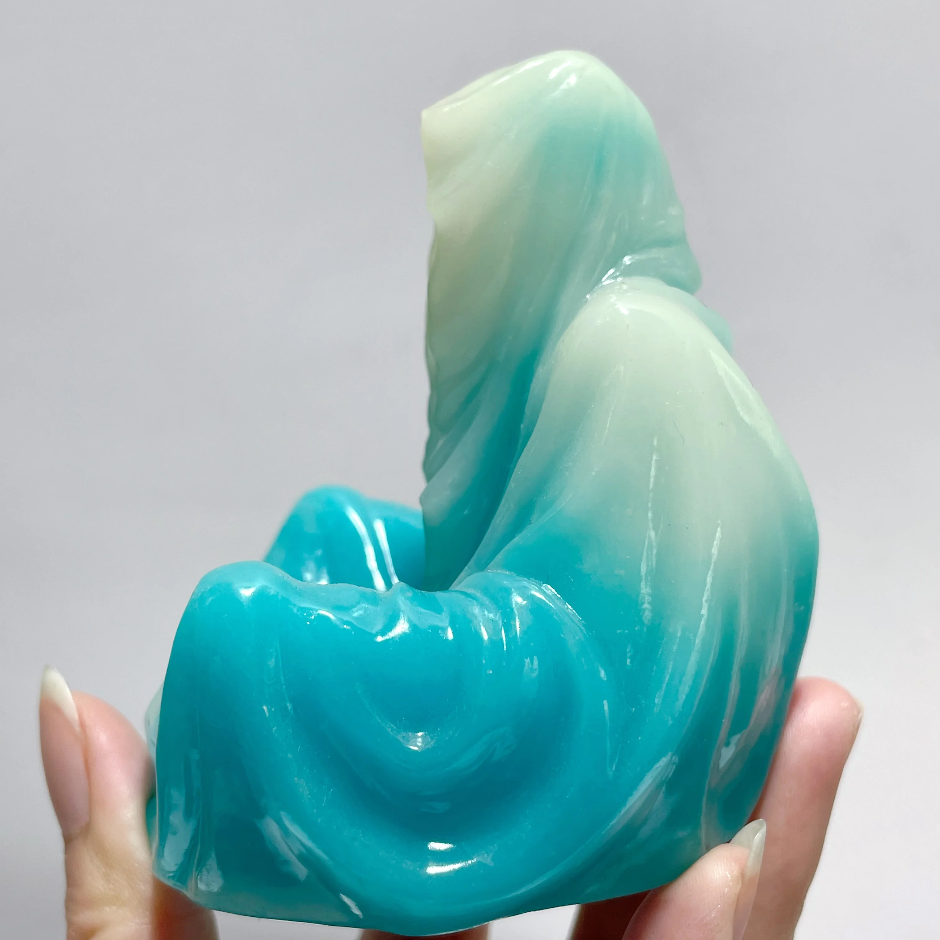 Fluorescent Resin Wizard Crystal Stand Wholesale - Image 10