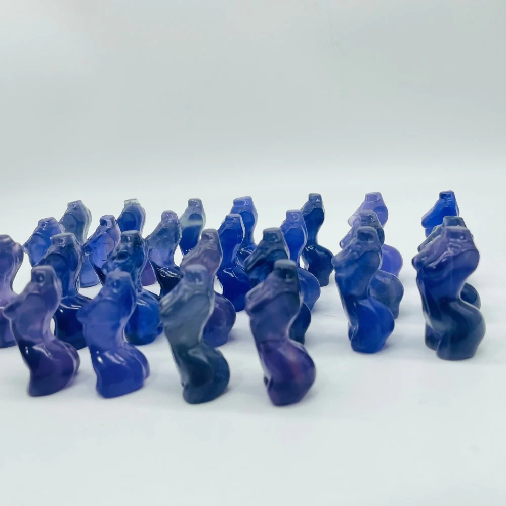 25 Pieces Mini Fluorite Goddess Carving - Image 3