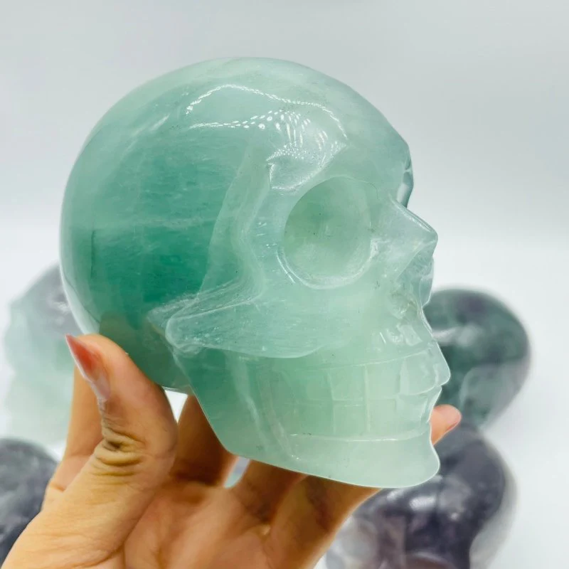 6 Pieces Large Fluorite Halloween Skull Carving - Image 3