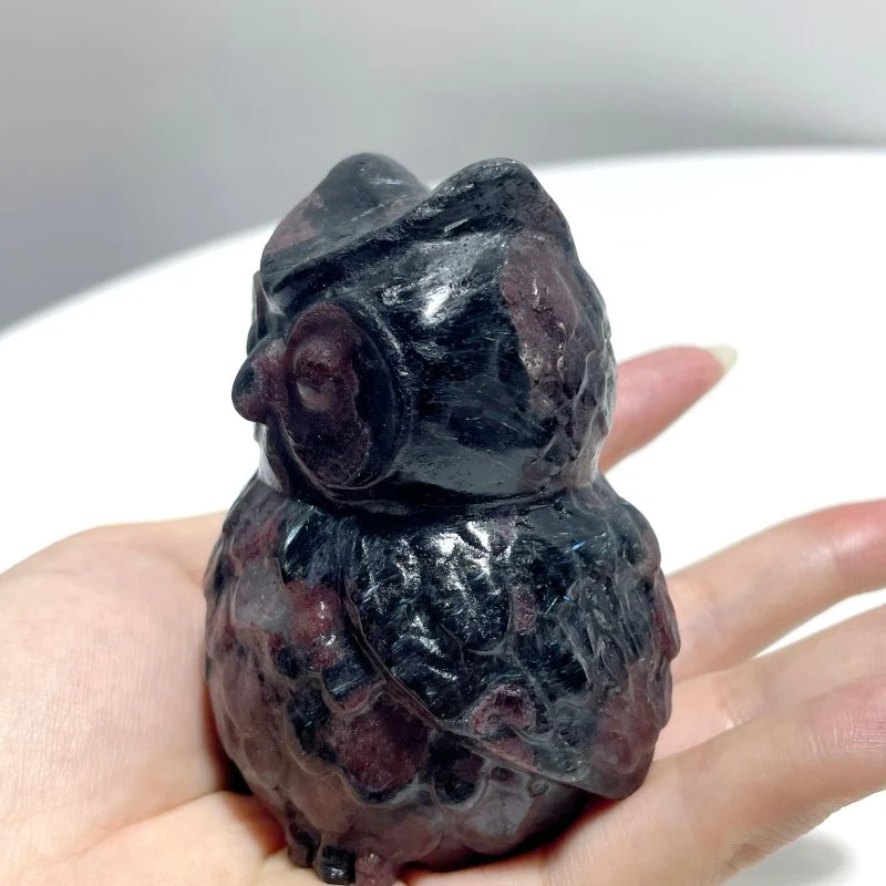 Garnet Owl Carving Wholesale - Image 2