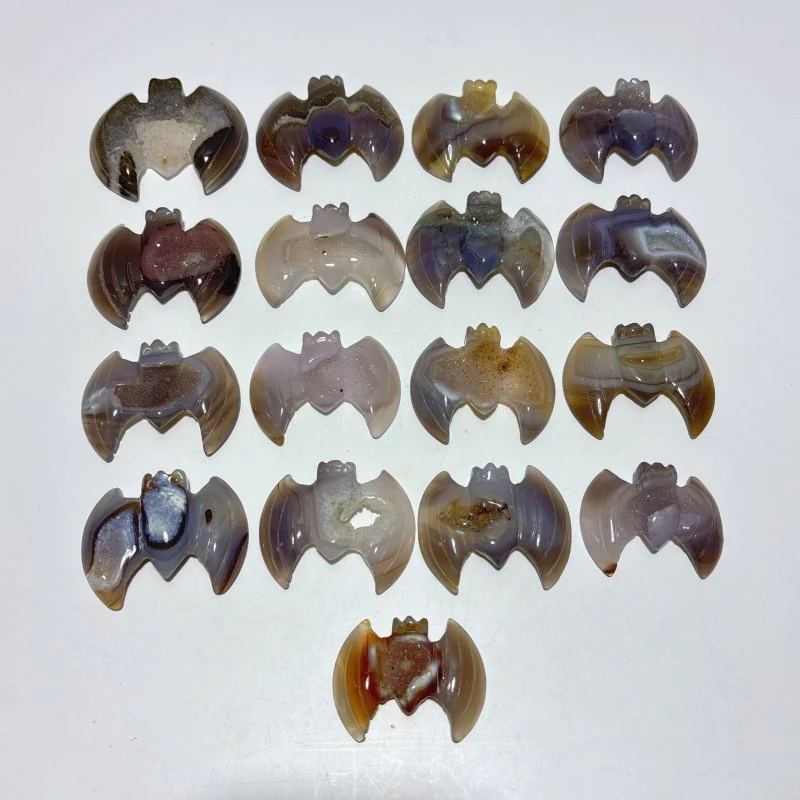 17 Pieces Geode Druzy Agate Bat Carving