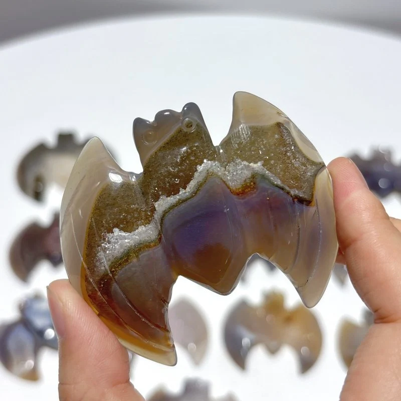17 Pieces Geode Druzy Agate Bat Carving - Image 7