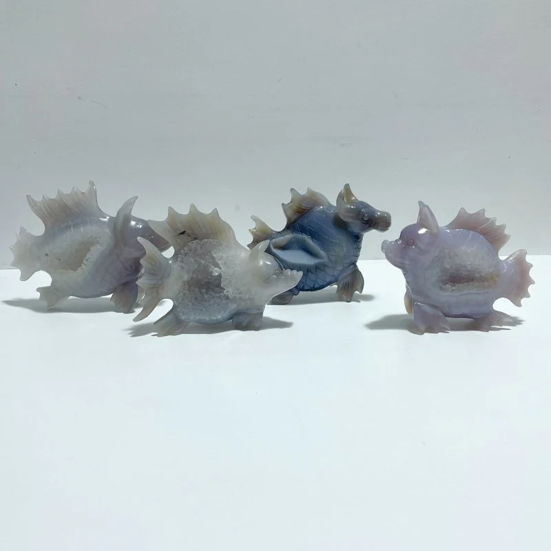 4 Pieces Geode Druzy Agate Fish with Pig&Calf Head Carving