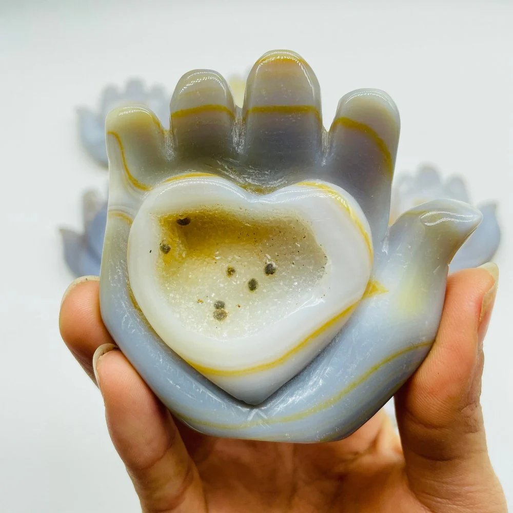 8 Pieces Geode Druzy Agate Stand Beautiful Hand Heart Carving - Image 7