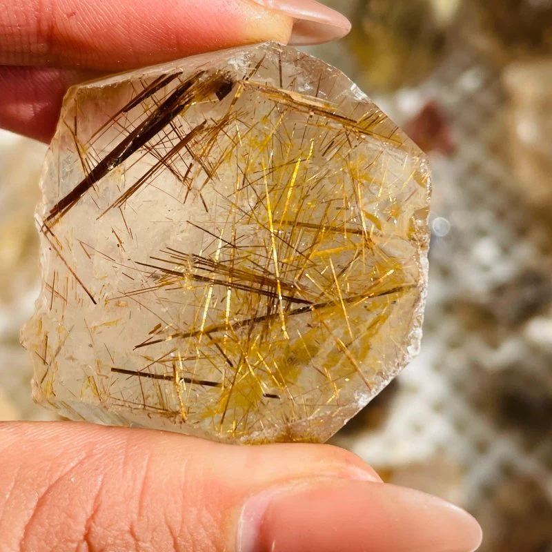 55 Pieces High Quality Gold Rutile Quartz Raw Stone - Image 9