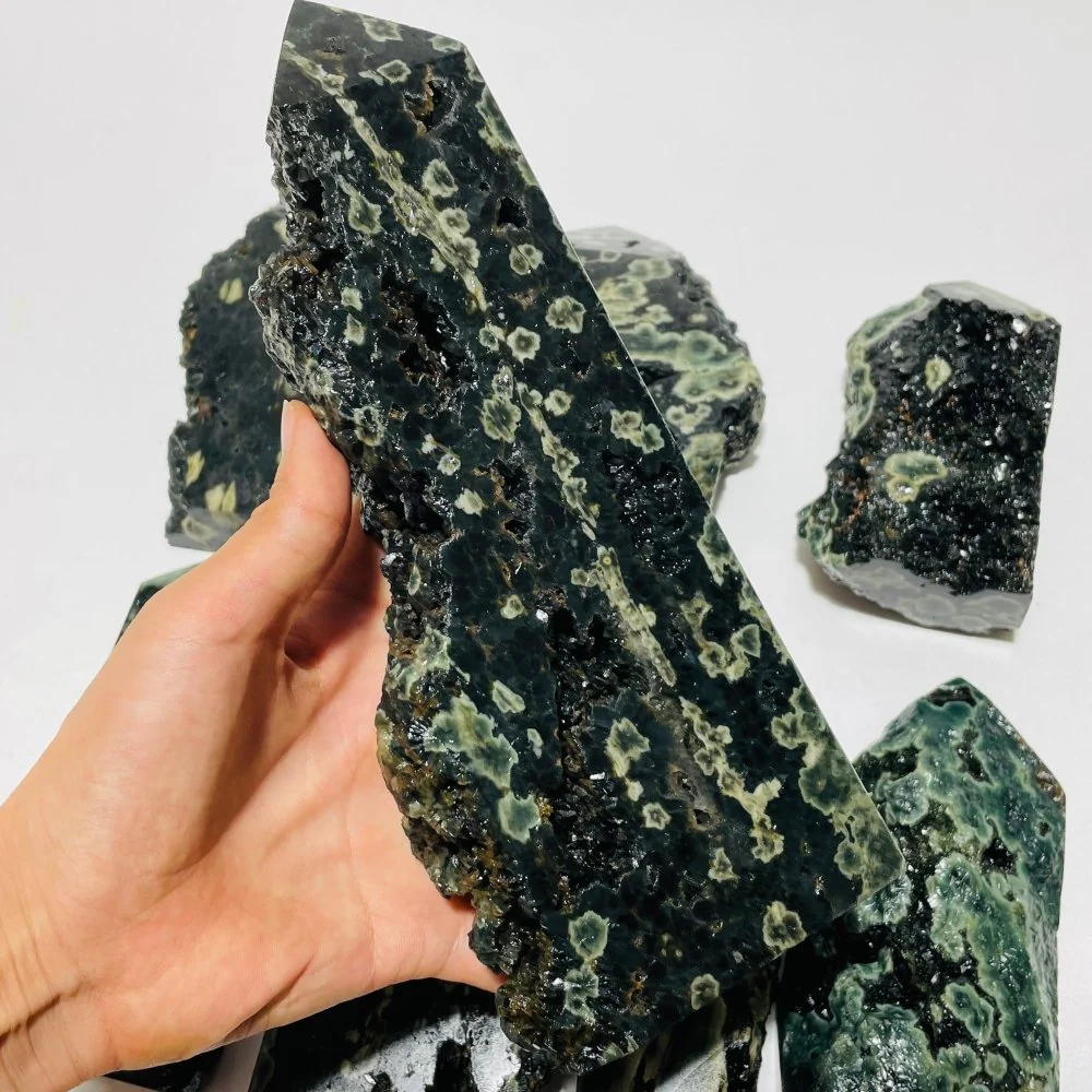 8 Pieces Green Sea Jasper Druzy Points - Image 8