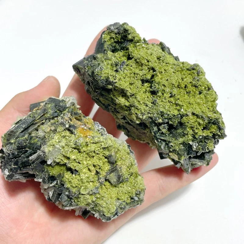 7 Pieces 2.13kg Beautiful Green Tourmaline Specimen For Collection - Image 4