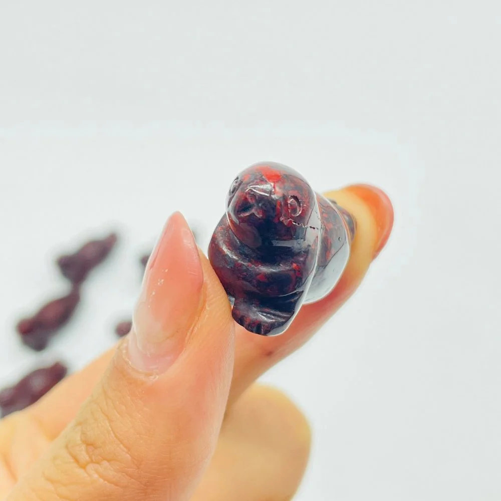 Mini Hematite Seal Carving Wholesale - Image 3